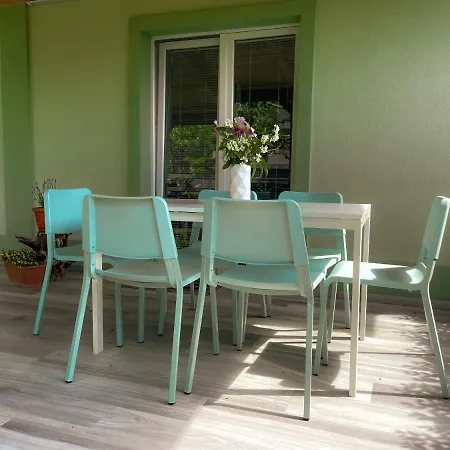 Oasis Garden 公寓