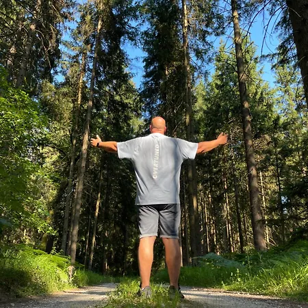 Oasis Garden アパート Šenčur