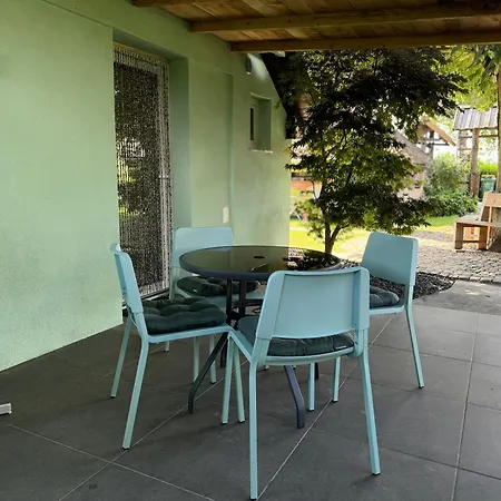 Apartma Oasis Garden Sencur