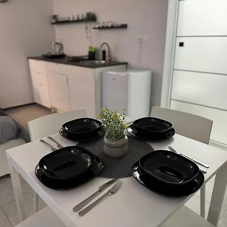 Oasis Garden Apartma *